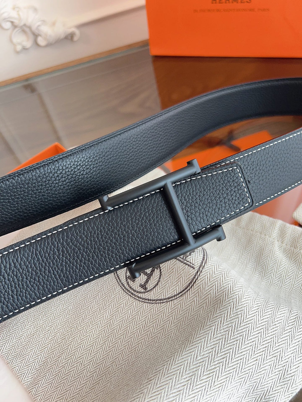 HM H d'Ancre Belt Black HW Buckle & Reversible Leather Strap Togo Lychee Cowhide