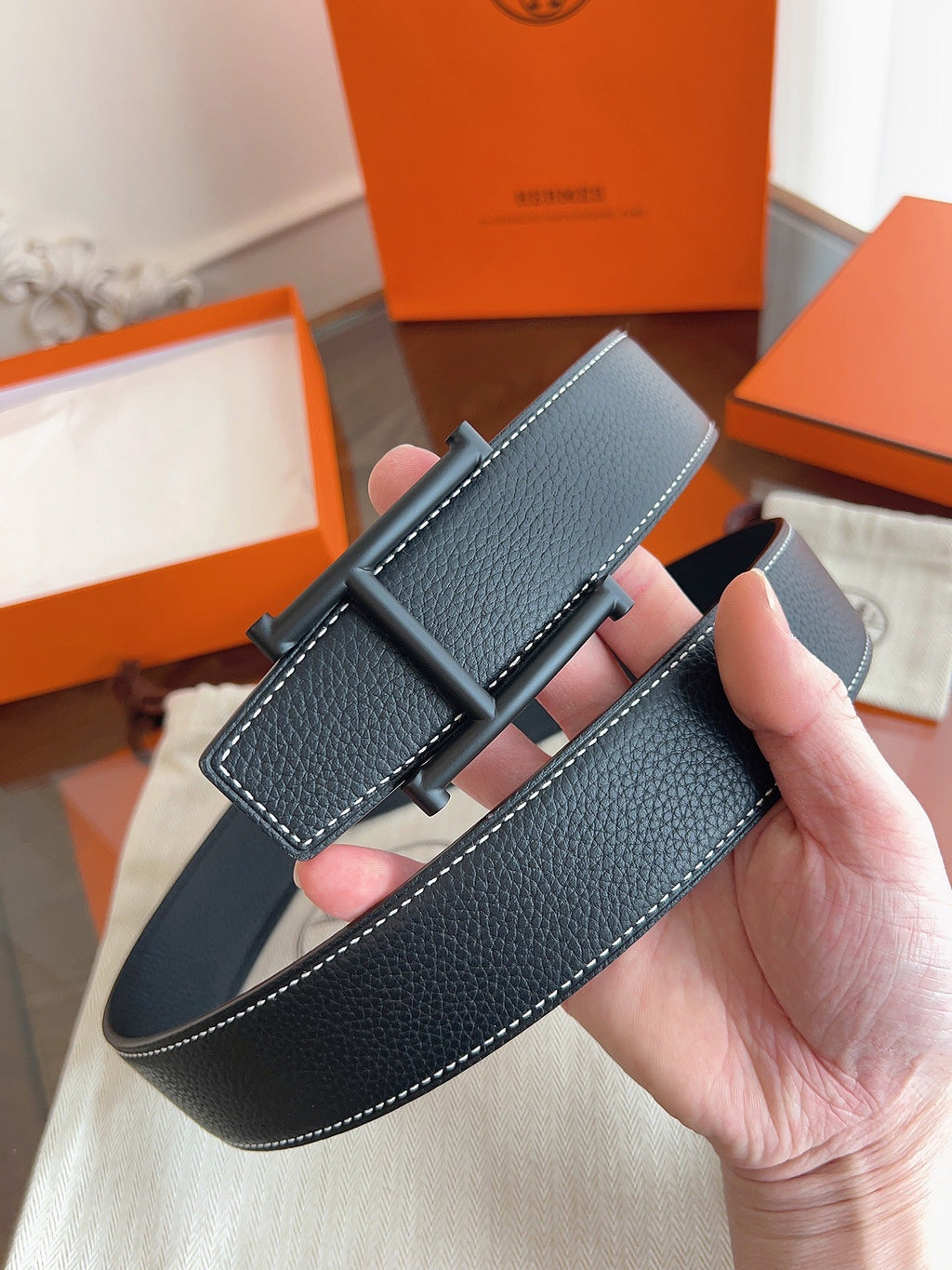 HM H d'Ancre Belt Black HW Buckle & Reversible Leather Strap Togo Lychee Cowhide