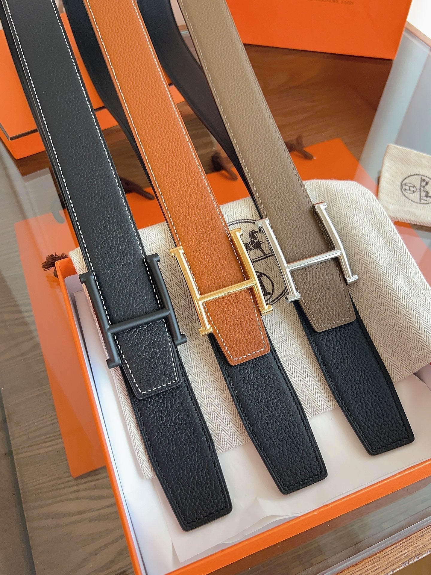 HM H d'Ancre Belt Black HW Buckle & Reversible Leather Strap Togo Lychee Cowhide