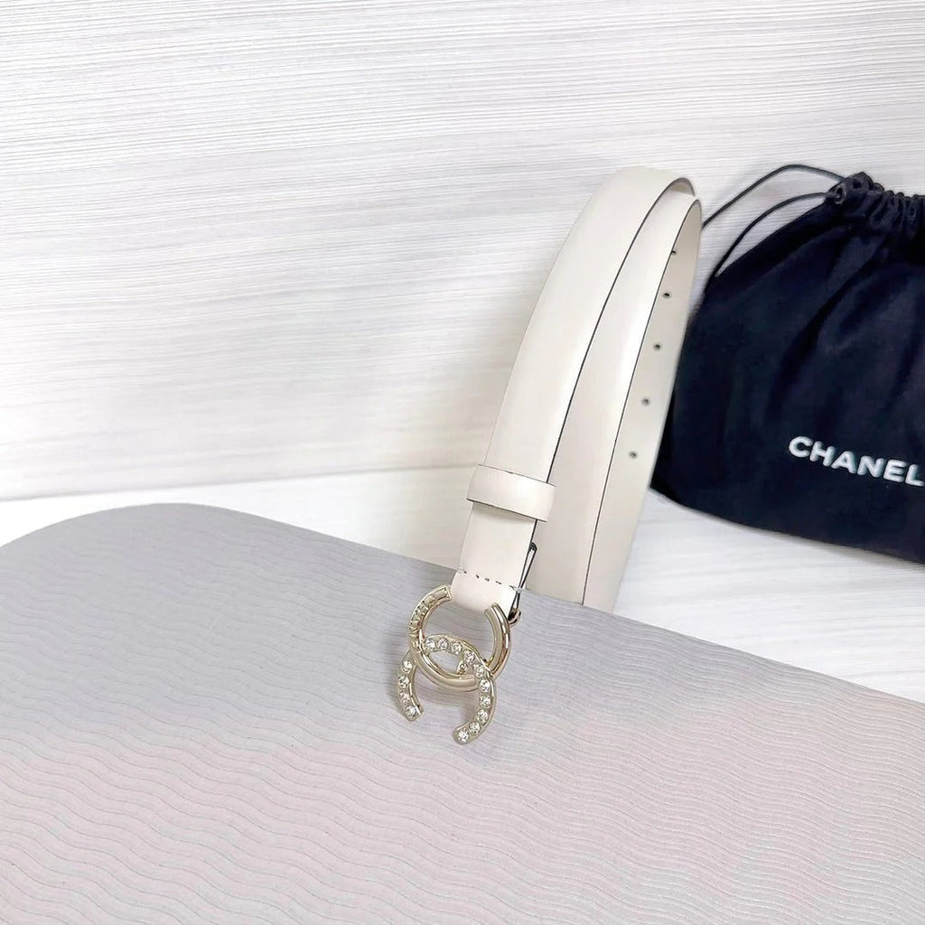 CC BELT 20 MM IN BEIGE CREAM SMOOTH CALFSKIN GOLD HARDWARE ATTACH RHINSTONE