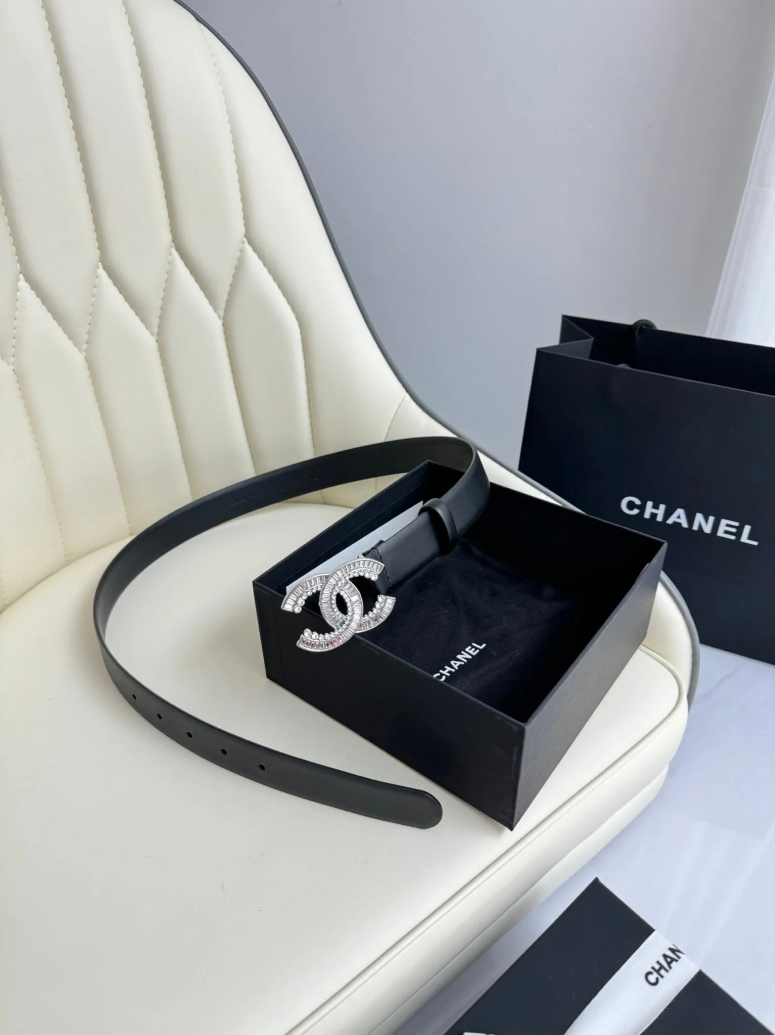 CC BELT 30MM IN BLACK SMOOTH CALFSKIN SILVER HARDWARE ATTACH RHINSTONE