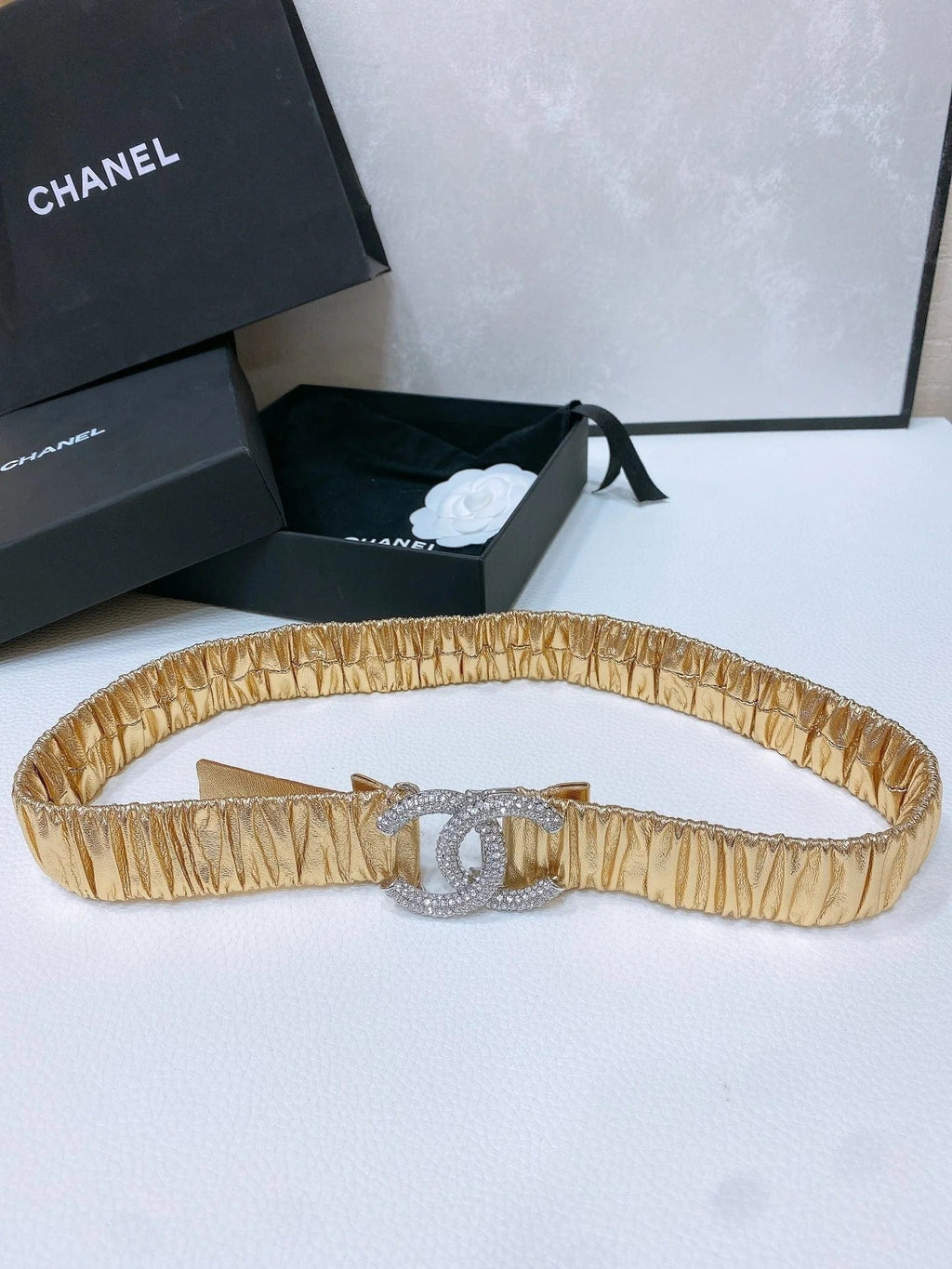 CC ELASTIC BELT 30MM IN GOLD CALFSKIN GOLD HARDWARE WITH RHINSTONES
