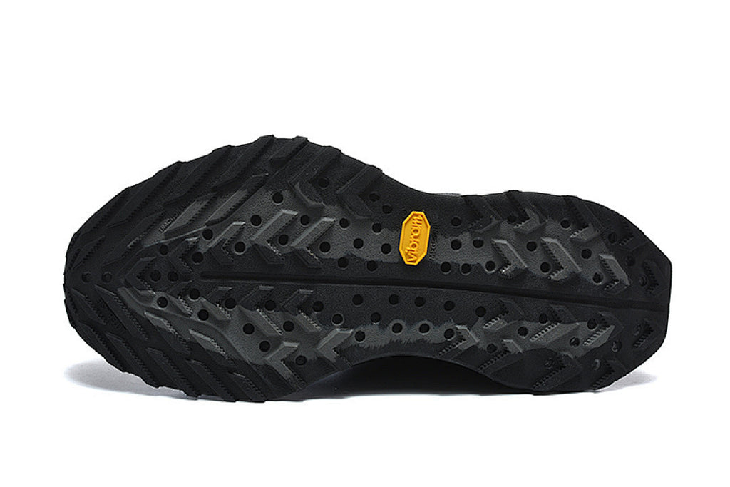 ACG Ultrafly Trail Black/Photon Dust