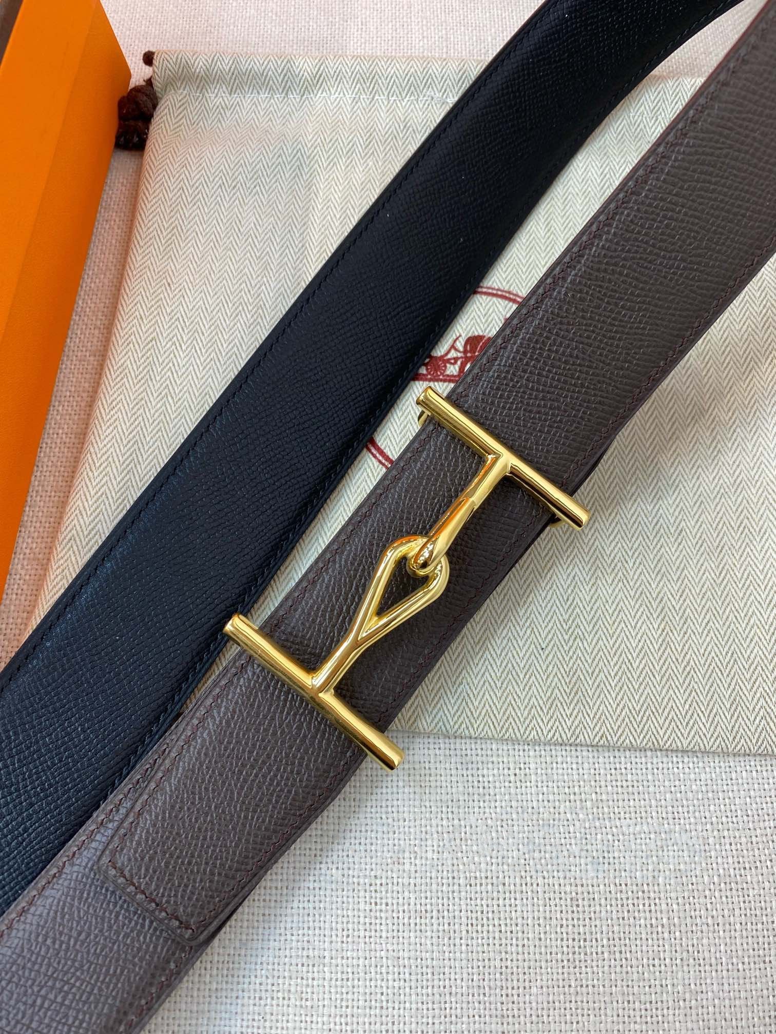 H JUMBO BELT 38MM GOLD BUCKLE DARK TAUPE BLACK LEATHER