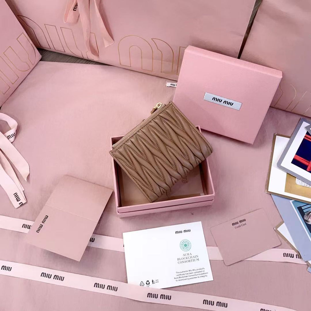 Caramel Small Wallet In Matelassé Nappa Leather