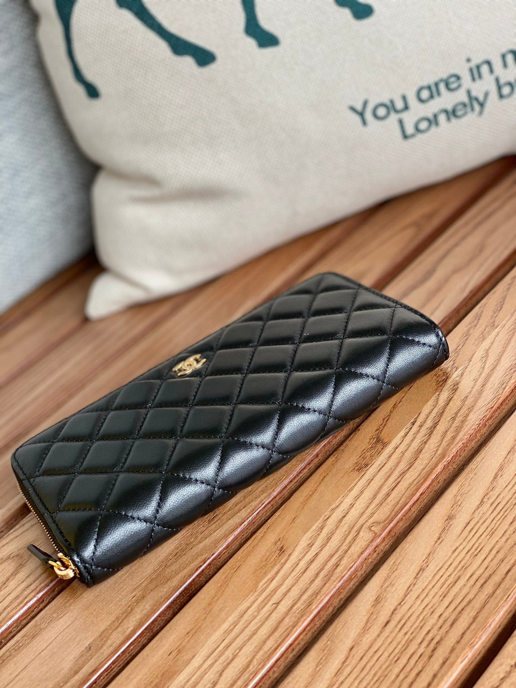 CC Zippy Long Wallet 19.5cm Black Sheepskin GHW 223941