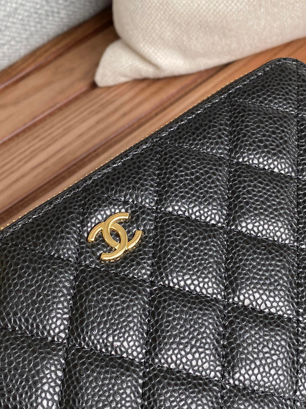 CC Zippy Long Wallet 19.5cm Black Caviar GHW 223945