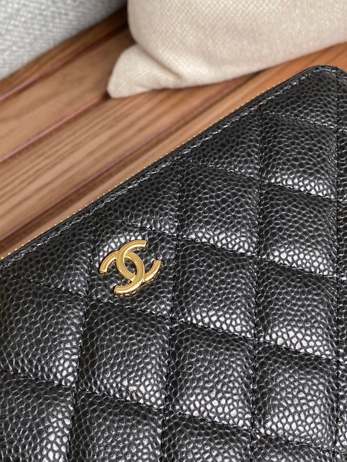 CC Zippy Long Wallet 19.5cm Black Caviar GHW 223945