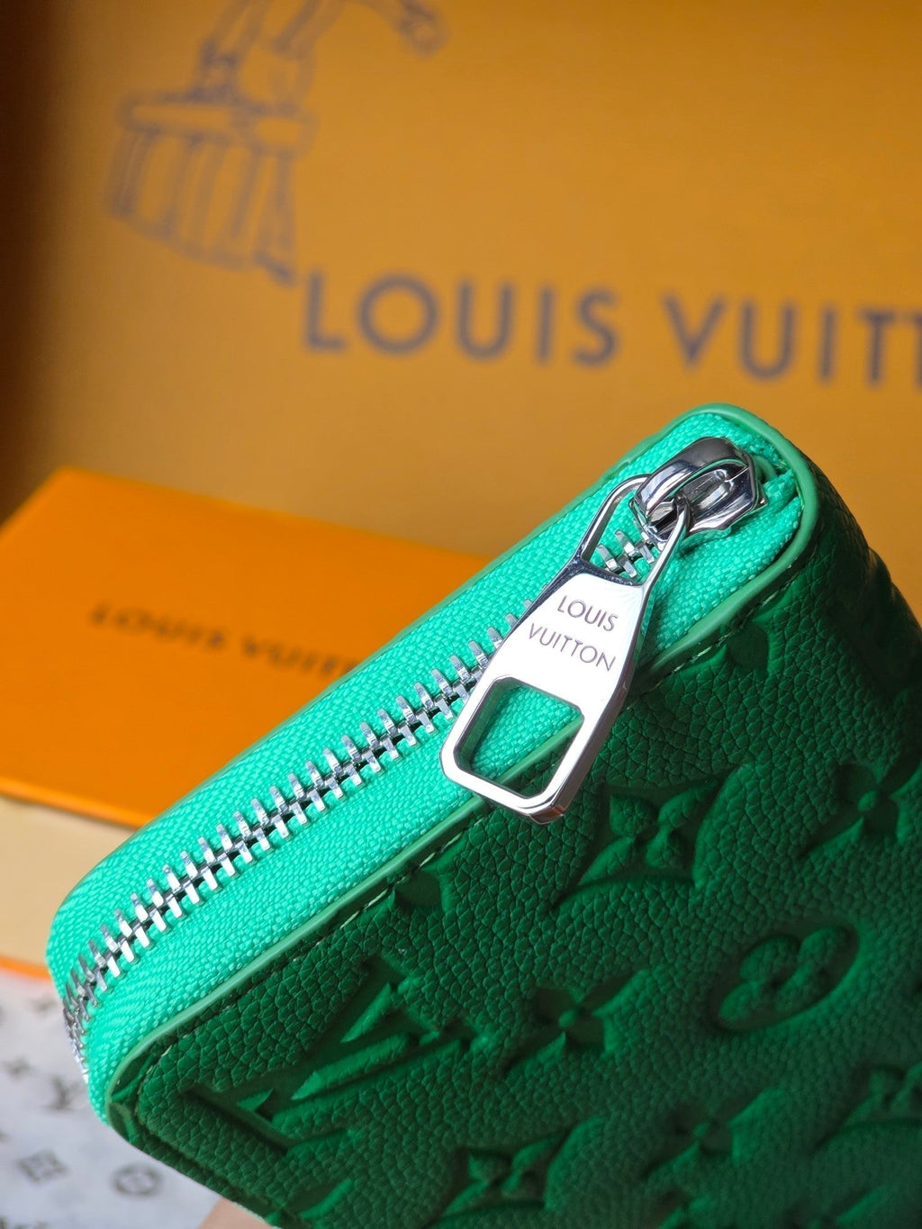LV Zippy Wallet Horizontal Bamboo Green Taurillon Monogram leather