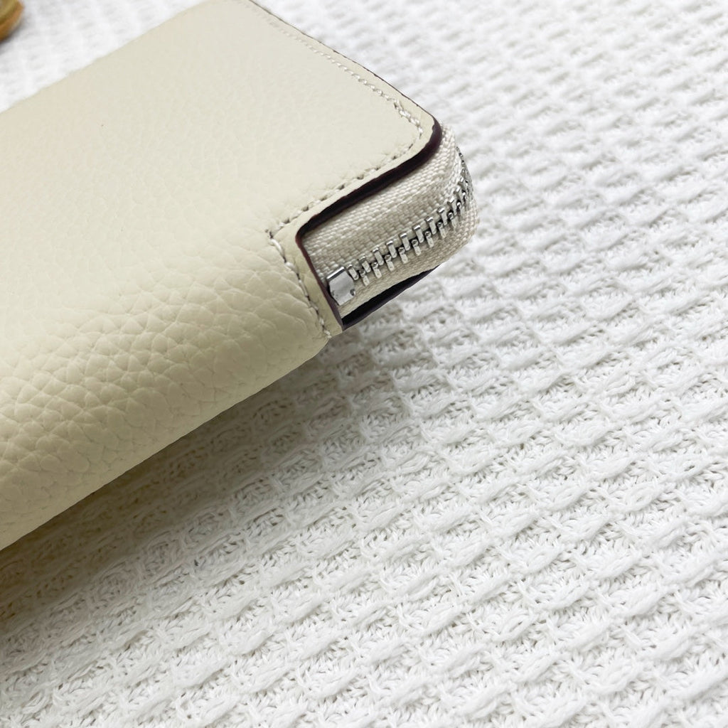 HM Silk'in Classic Wallet 20 Cream Grained Calfskin