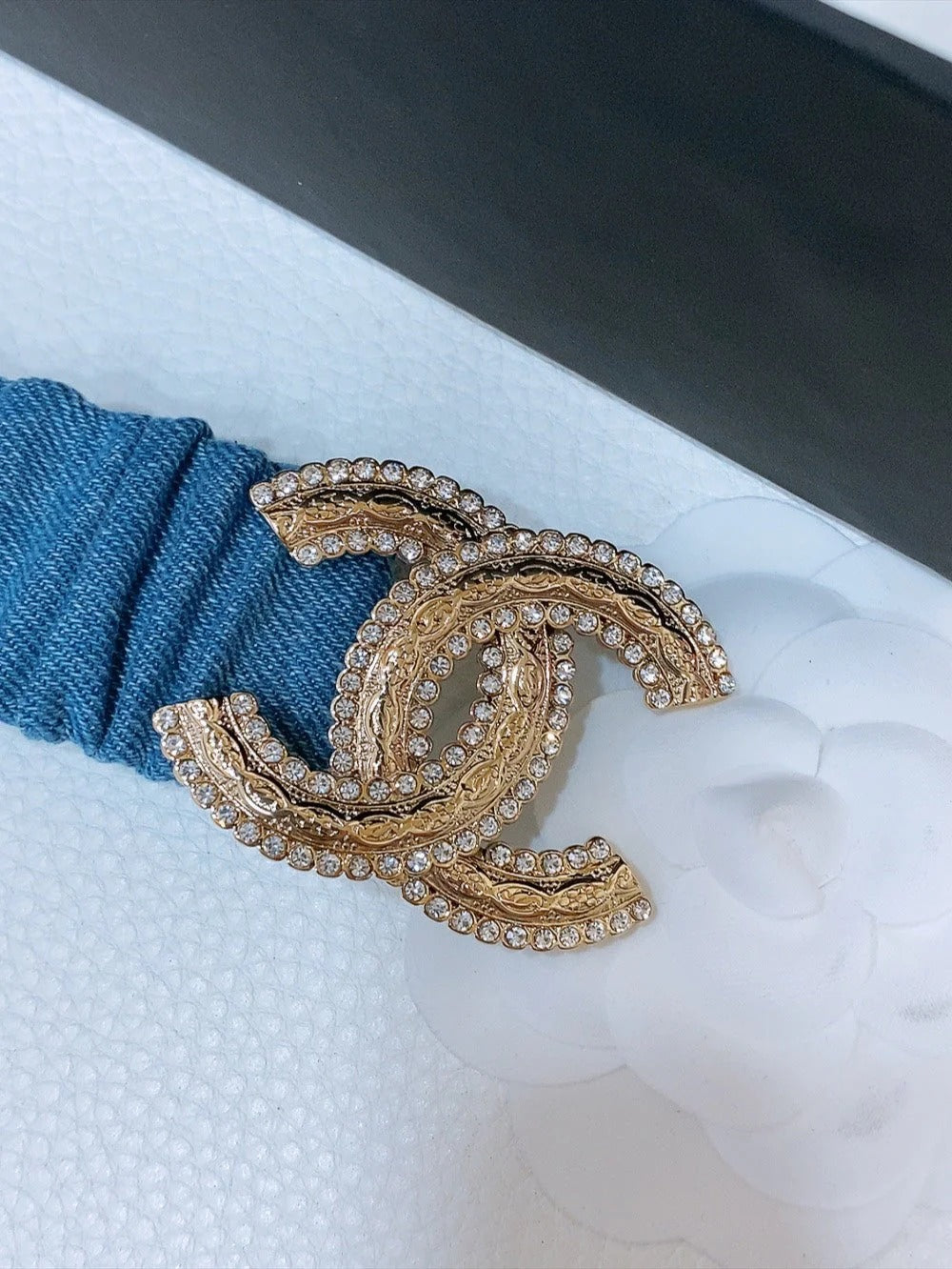 DOUBLE C ELASTIC BELT 30MM IN BLUE DENIM GOLD BUCKLE EMBOSSED CRYSTAL
