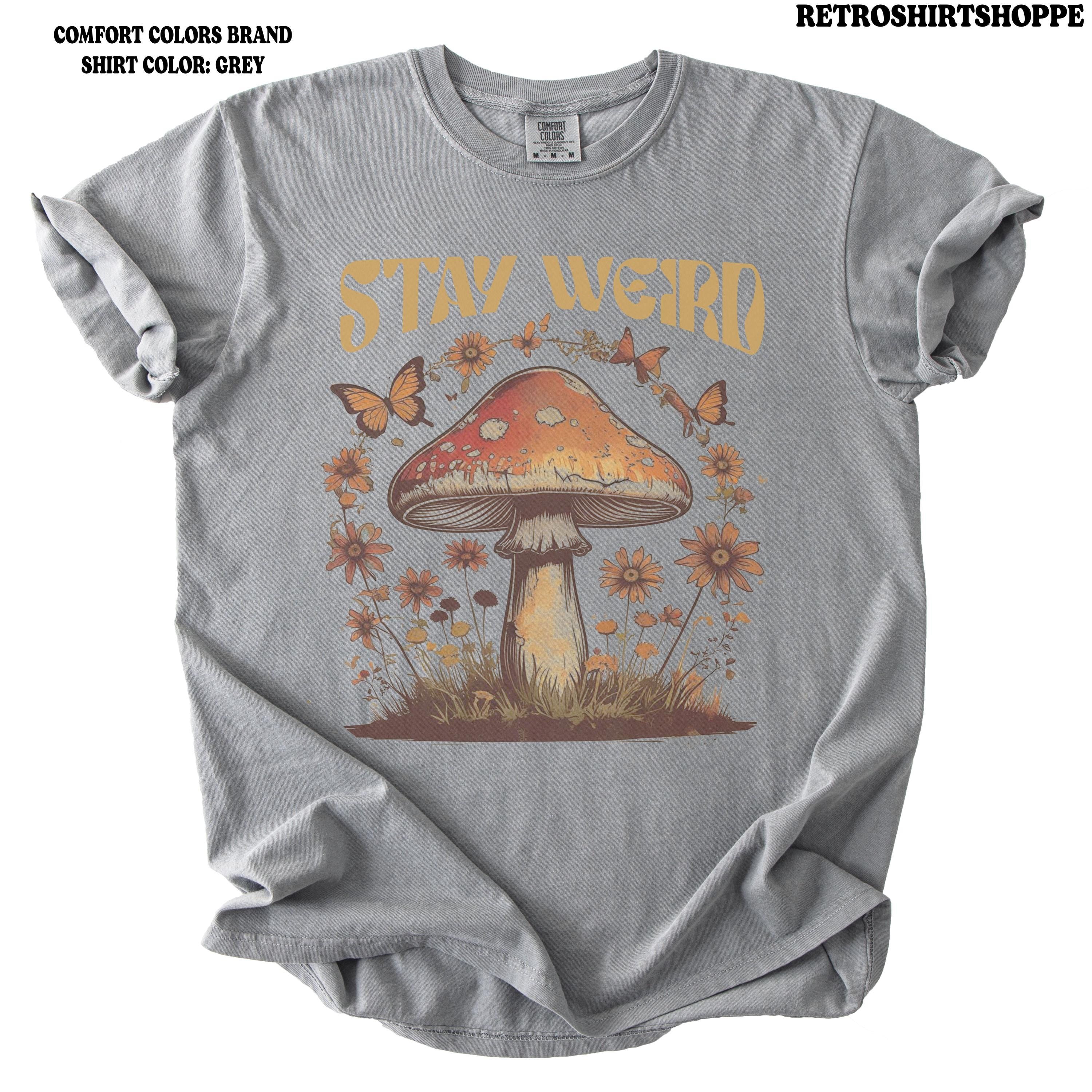 Stay Weird Shirt Hippie Mushroom T-Shirt Womens Graphic Tee Botanical Flower Tee Butterfly Shirts Boho Girls tshirt vintage shroom shirt