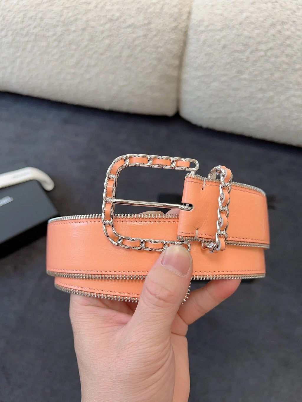 BELT 40MM IN CORAL CALFSKIN WITH INTERWOVEN CHAIN BUCKLE ZIPPER IN TRIM SILVER HARDWARE