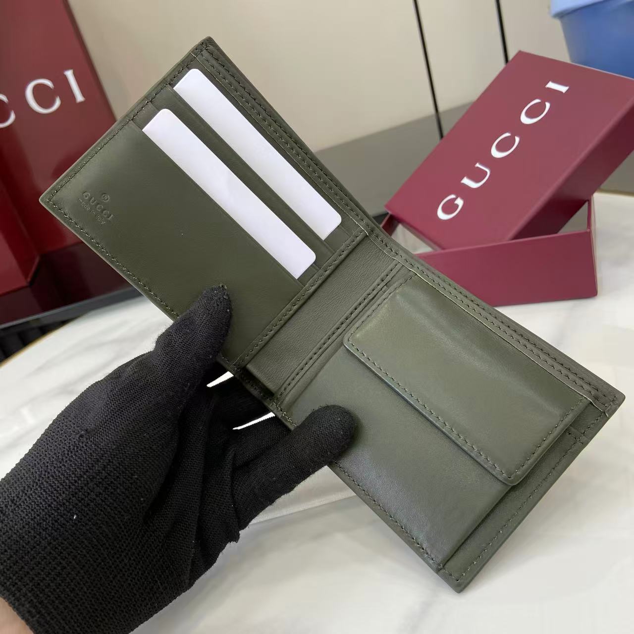 Gucci 25 GG Monogram Bifold 11cm Wallet Forest Green Leather 288792