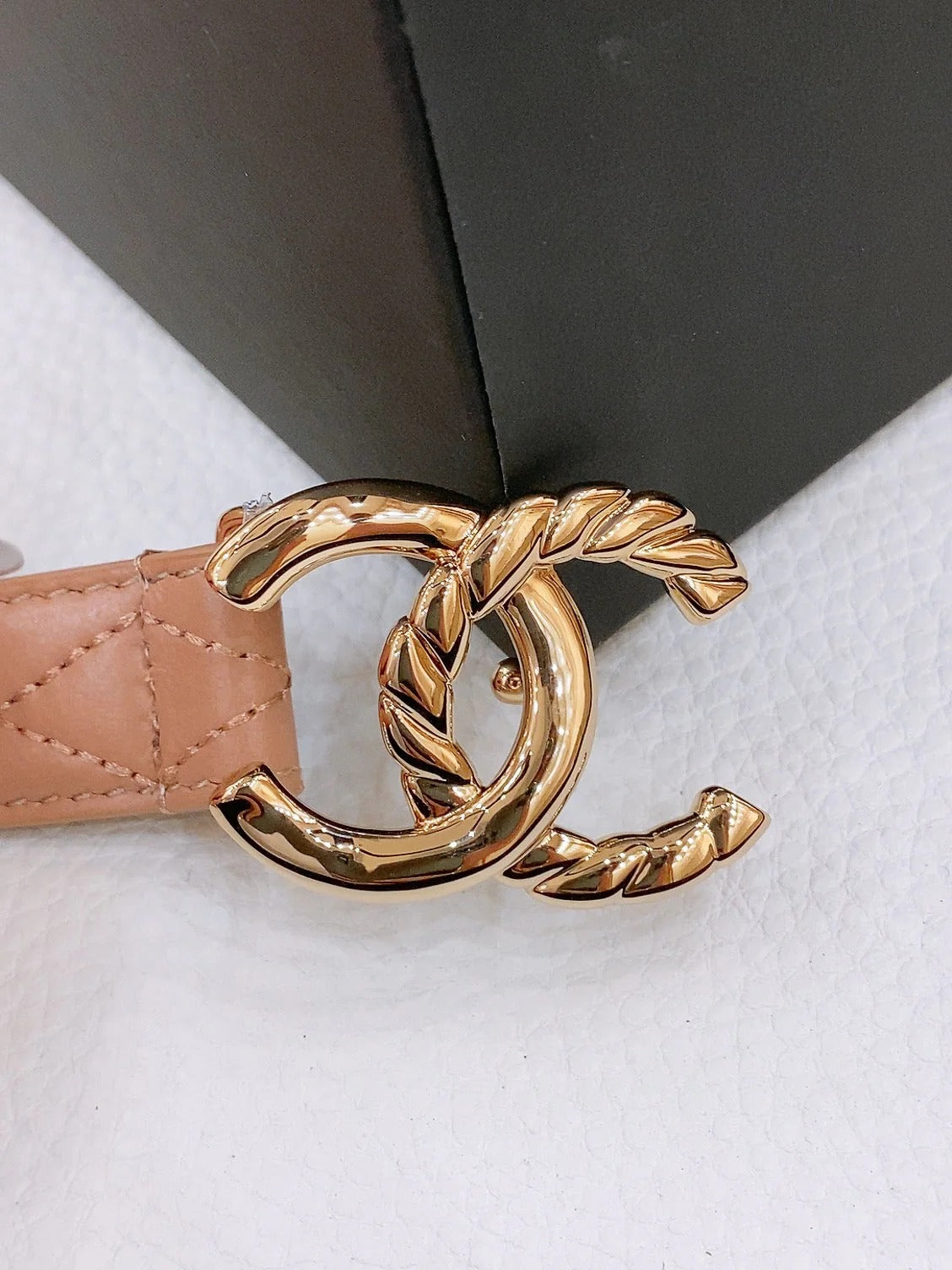 DOUBLE C BELT 20MM IN SAVANNA BROWN CALFSKIN WITH QUILTED STITCHING SPIRAL GOLD BUCKLE