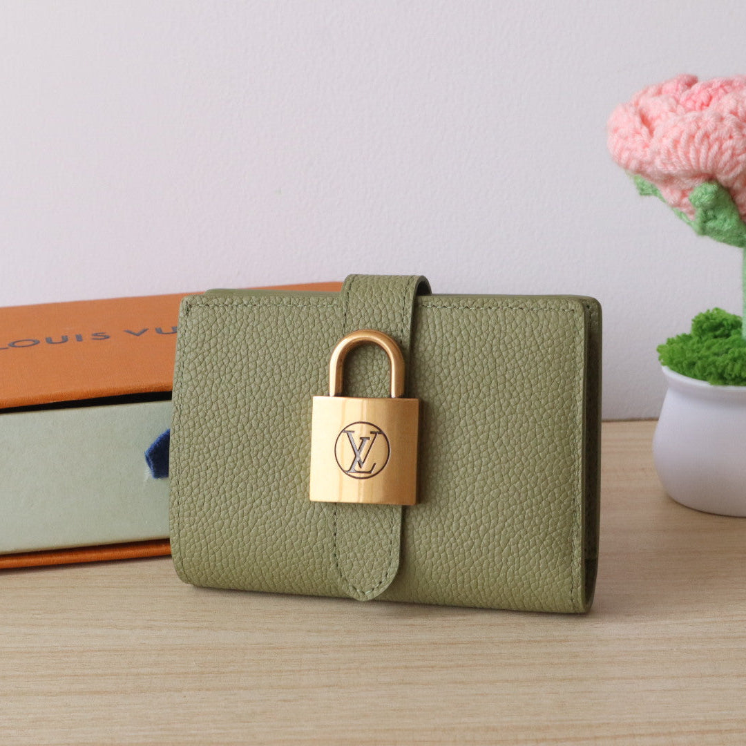 LV Portfoille Locky Wallet Olive Green in Cowhide 287574
