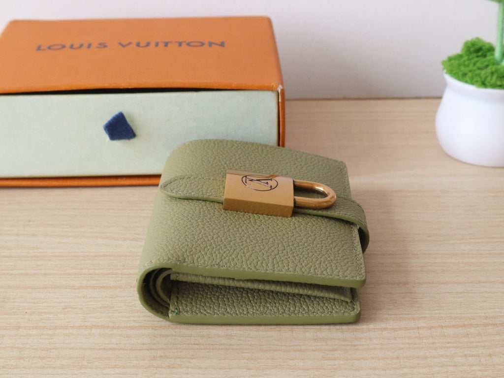 LV Portfoille Locky Wallet Olive Green in Cowhide 287574