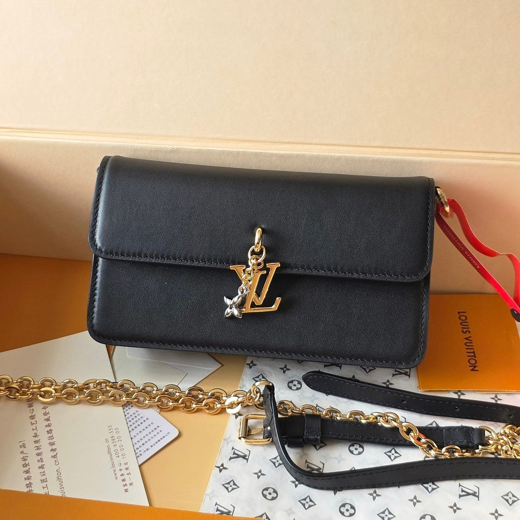 LV Wallet On Chain Bloom Black Calfskin 291936
