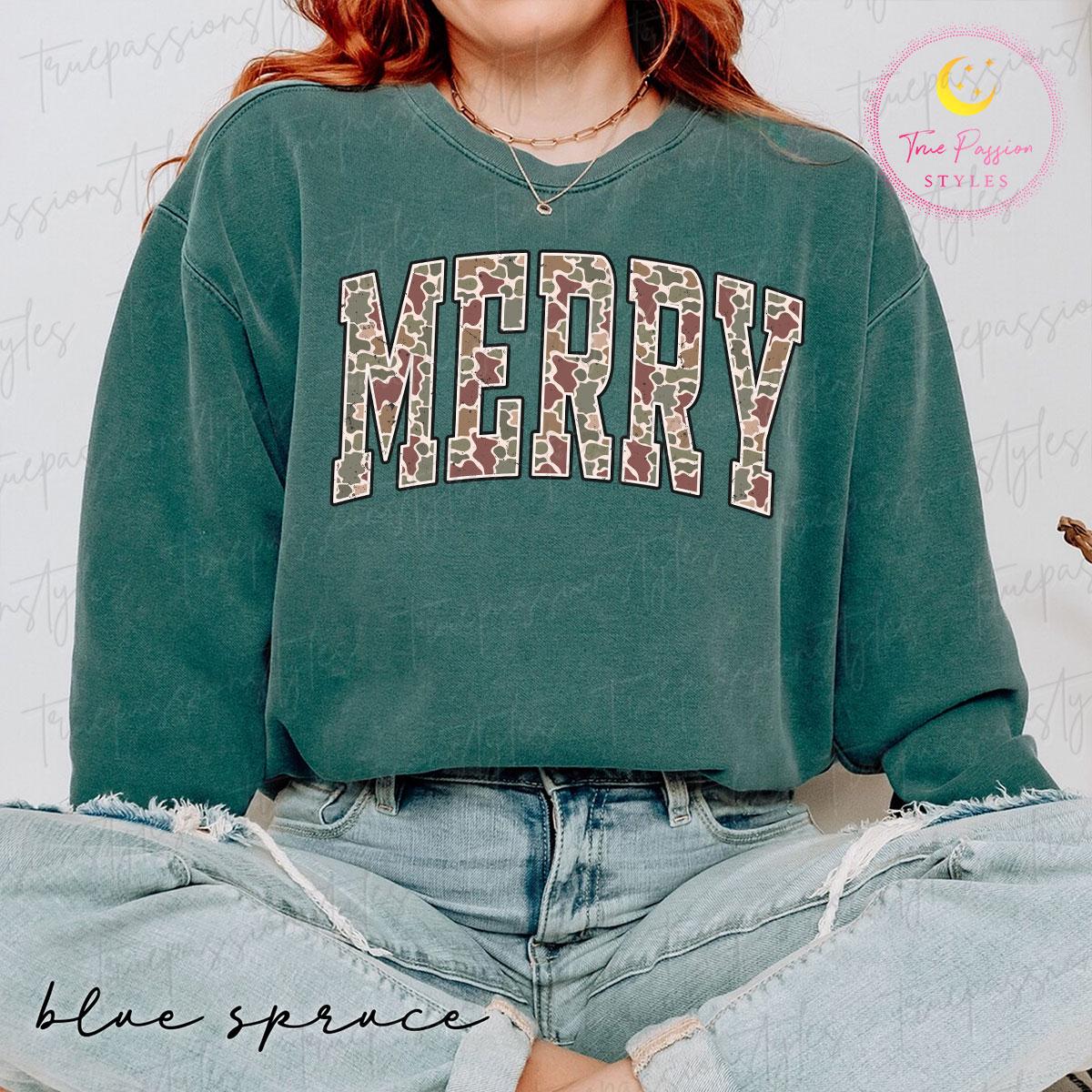 Camo Merry Christmas Sweatshirt, Holiday Xmas Gift, Retro Merry Shirt, Festive Holiday Sweater, Womens Christmas Vibes Outfit S074346