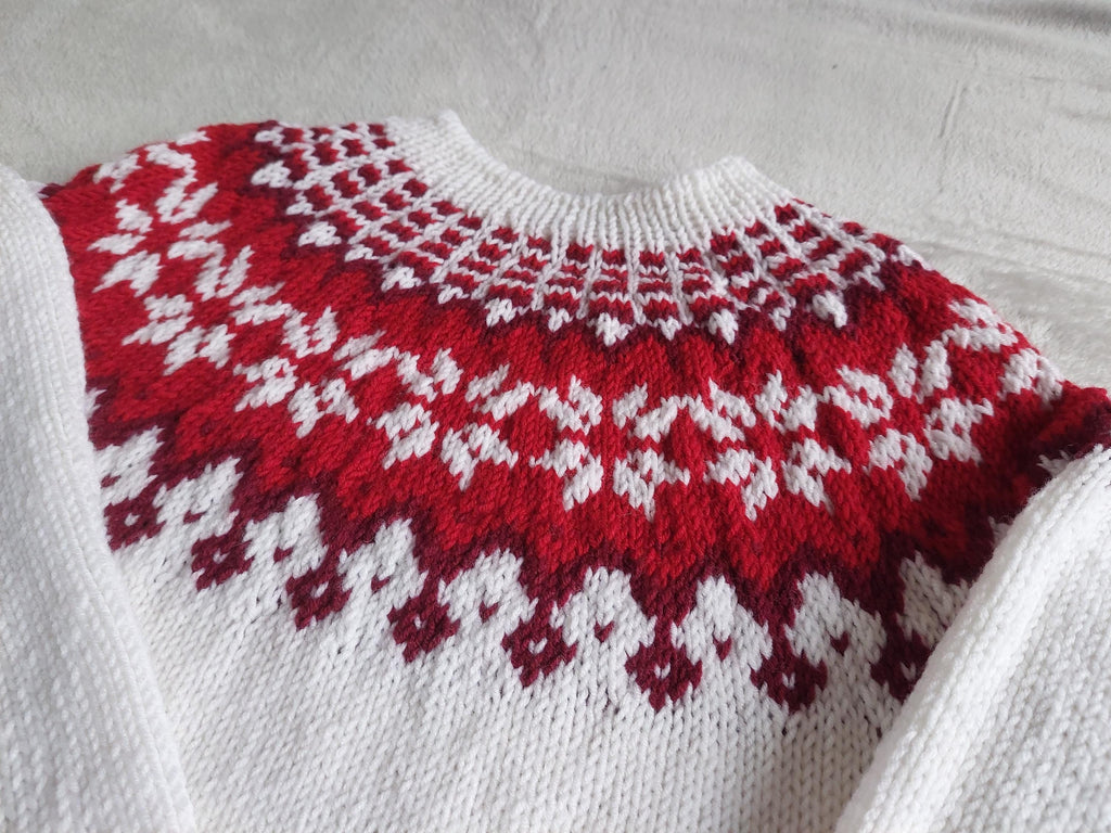 Hand-knitted wool Icelandic sweater Unisex wool sweater Hand-made soft and fuzzy christmas sweater Nordic knit pullover