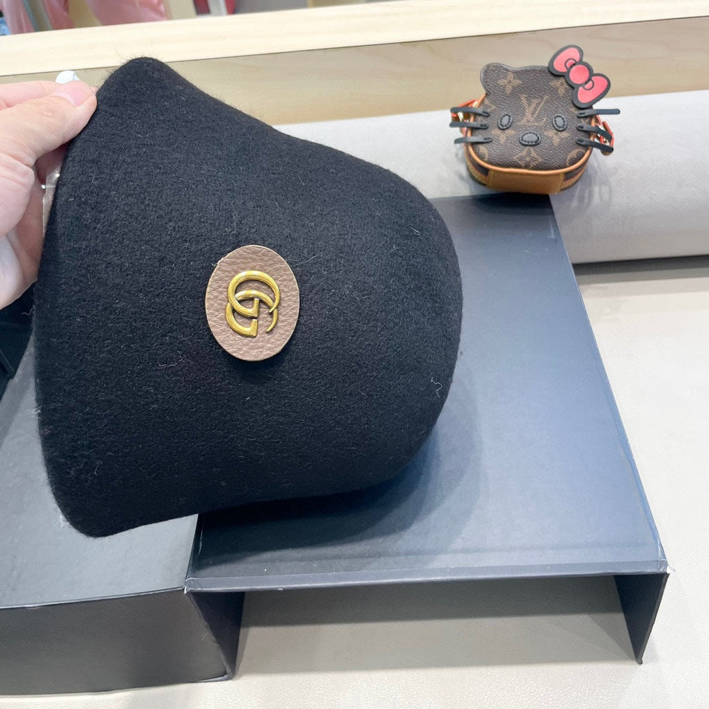 BLACK BUCKET HAT 411347